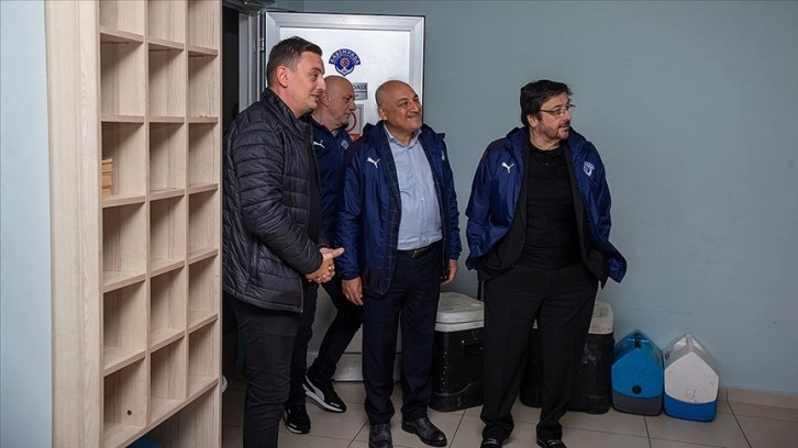TFF Başkanı Mehmet Büyükekşi, Kasımpaşa Kulübünü ziyaret etti