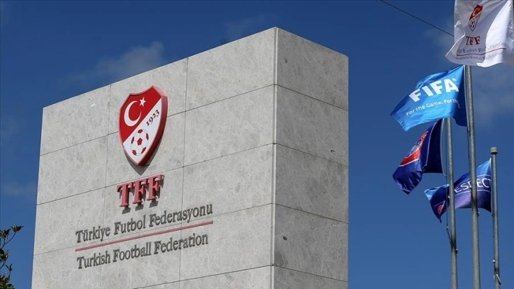 TFF Merkez Hakem Kurulu Başkanı Sabri Çelik ve kurul üyeleri istifa etti