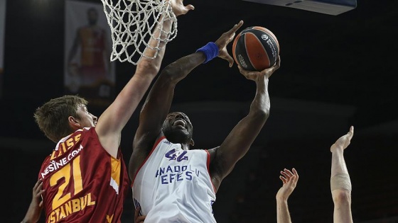 THY Avrupa Ligi'nde Türk derbisinin galibi Anadolu Efes