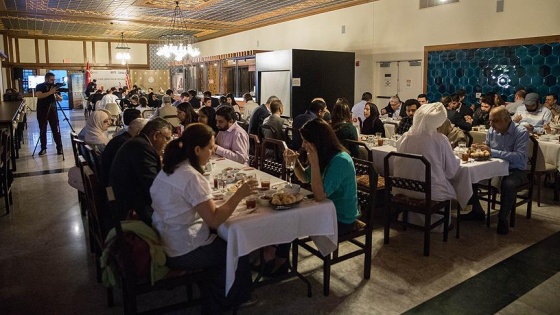 THY'den Amerika Diyanet Merkezinde iftar