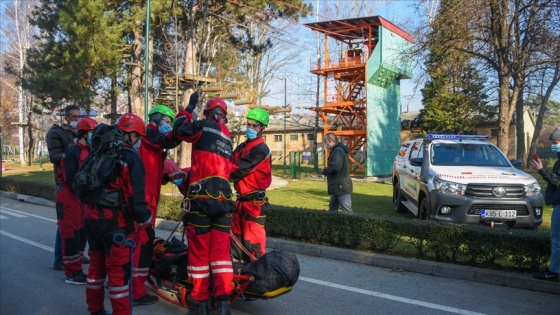 TİKA, Bosna Hersek'teki arama kurtarma ekibine arazi aracı desteği sağladı