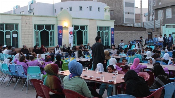 TİKA'dan Afganistan'daki yetimlere iftar