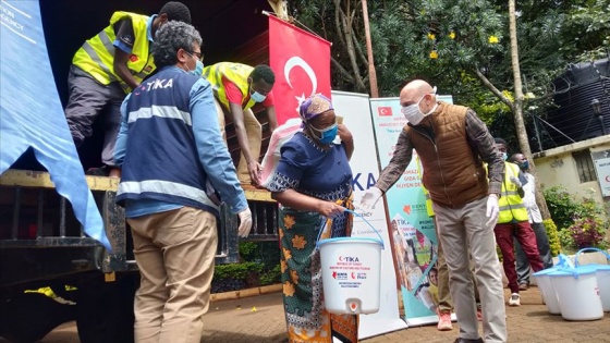 TİKA Kenya'da 1500 aileye gıda ve hijyen paketi ulaştırıyor