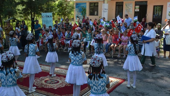 TİKA'nın genç gönüllüleri Özbekistan'da