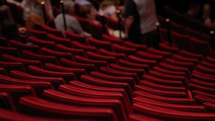 Tiyatro seyircisindeki artış sektörün yükselişini hızlandırıyor