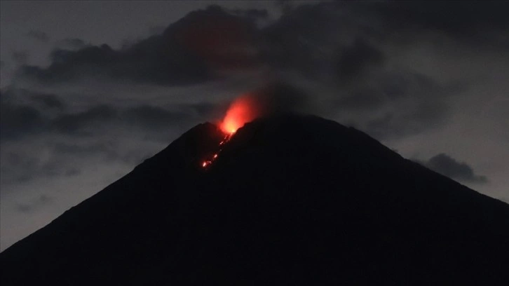 Tonga'da yanardağ ve tsunami felaketinden sonra Kovid-19 kısıtlaması uygulanıyor