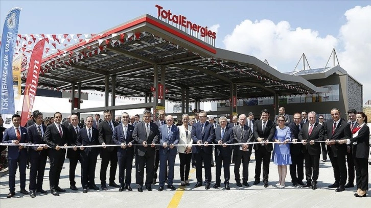 TOTAL İstasyonları'nın TotalEnergies'e dönüşümü başladı