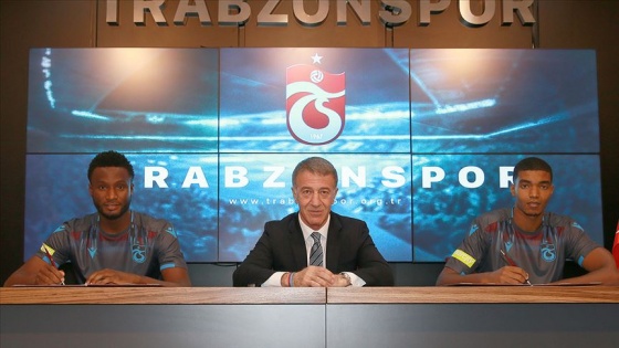 Trabzonspor'da yeni transferler için imza töreni