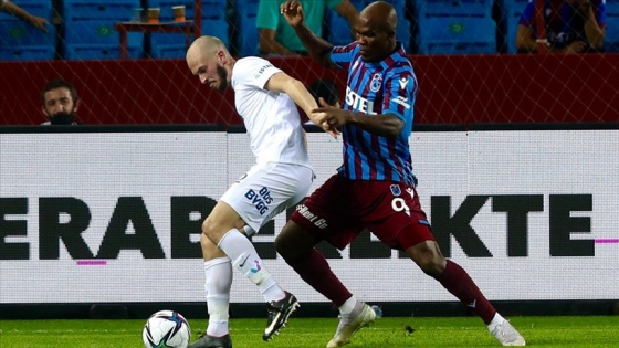 Trabzonspor, UEFA Avrupa Konferans Ligi'nde Molde ile 3-3 berabere kaldı