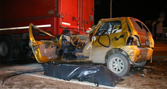 Trafik kazaları ölüm saçmaya devam ediyor