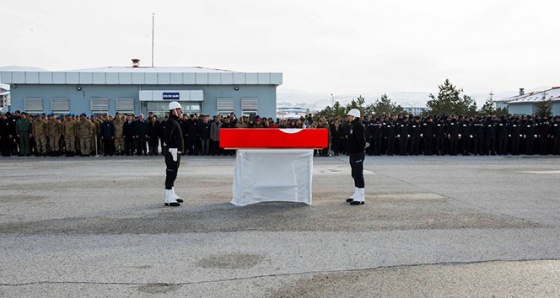 Trafik kazasında can veren polis memuru memleketine uğurlandı