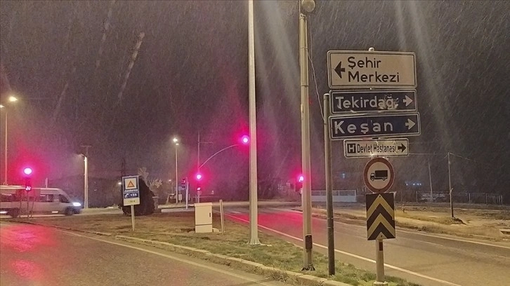 Trakya'da kar yağışı başladı