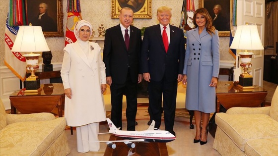 Trump Erdoğan'ın ziyareti esnasındaki aile fotoğrafını paylaştı