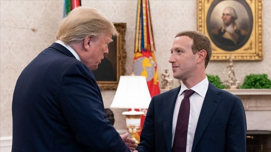 Trump Facebook'un Üst Yöneticisi Zuckerberg ile görüştü