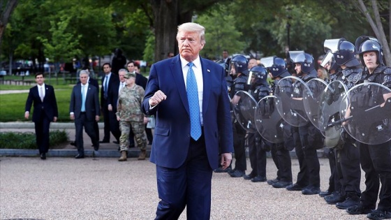 Trump, Floyd gösterilerinde Beyaz Saray'daki sığınağa 'teftiş amacıyla' gittiğini söyledi