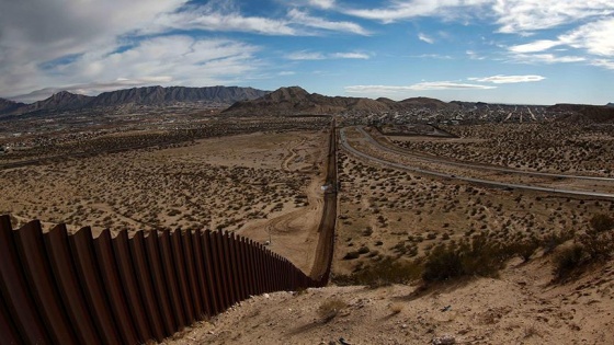 Trump'ın Meksika duvarına itiraz reddedildi