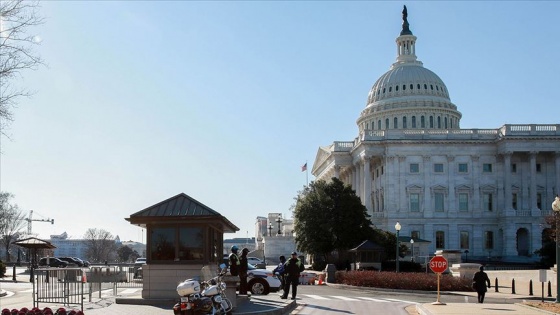 Trump'ın Yüksek Mahkemeye adayı Barrett'in Senatodaki onay oturumu başladı