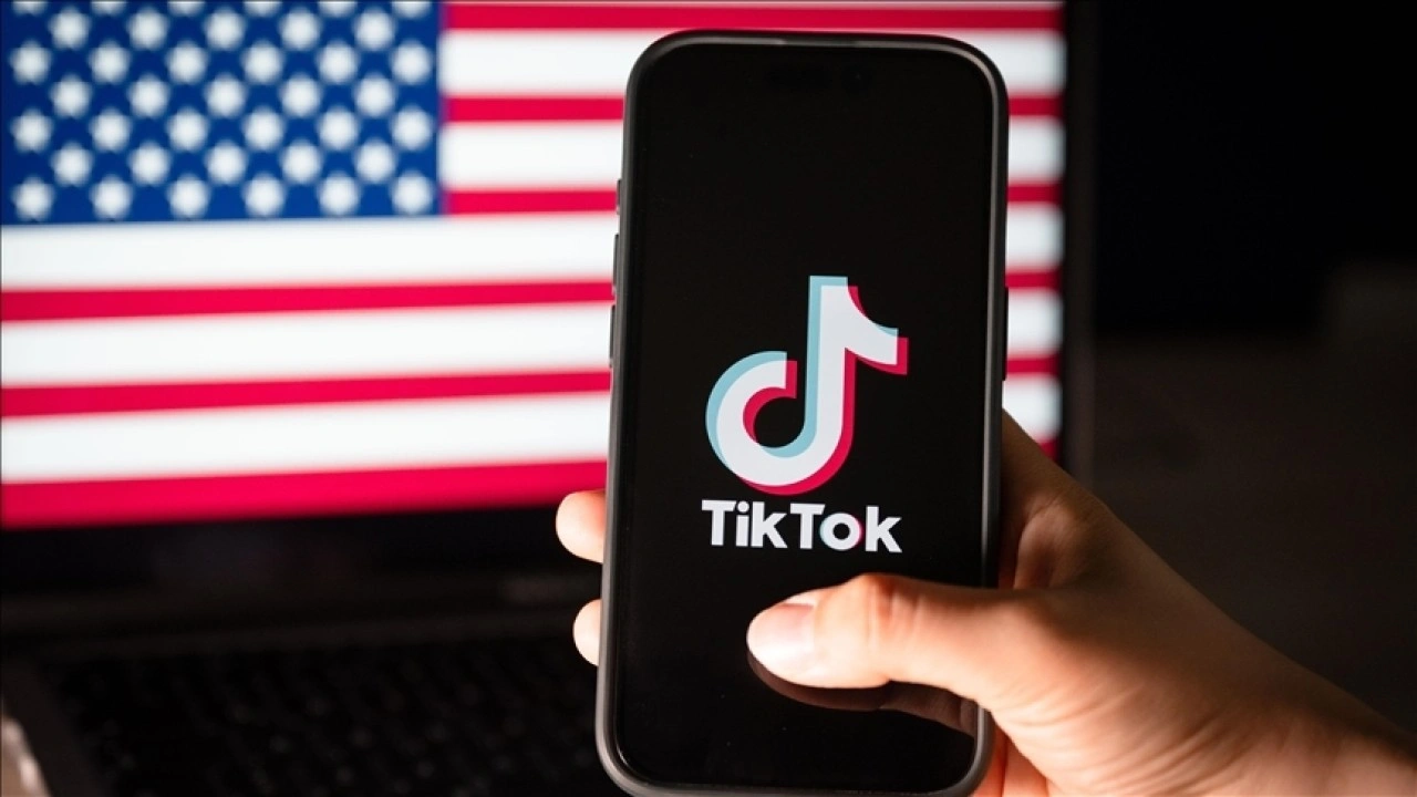 Trump, TikTok yasağını ertelemeye yönelik kararname imzalayacağını duyurdu