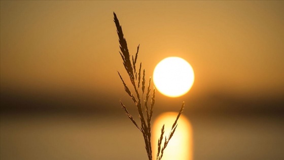 Tunceli'de gün batımı kartpostallık manzaralar oluşturdu