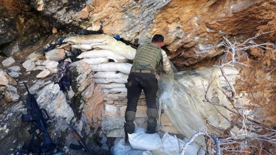 Tunceli'de terör örgütüne ait patlayıcı ve hayati malzeme bulundu