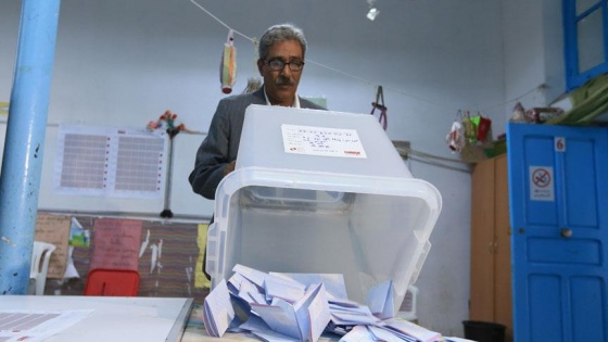 Tunus'ta oy verme işlemi sona erdi