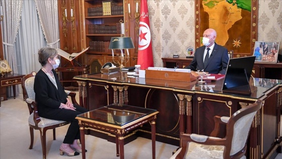 Tunus&#039;ta yeni hükümet kuruldu