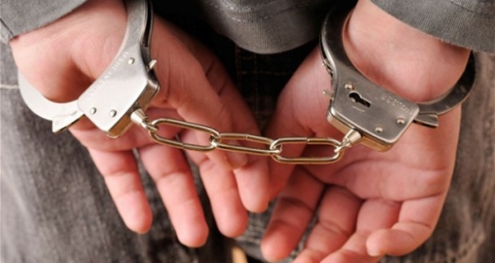 Turistlere uyuşturucu satan şahıs tutuklandı