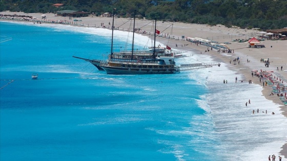 Turizm büyüyünce Antalya'nın ülke ekonomisine katkısı artıyor