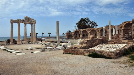 Turizm merkezi Antalya doğal güzellikleriyle görsel şölen sunuyor