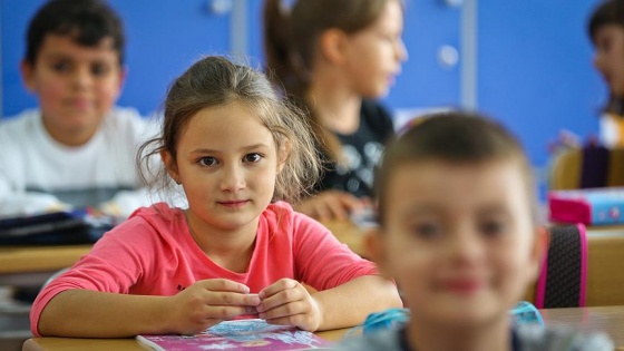 Türk ailelerin yarısı çocuklarının 'paralı' meslek seçmesini istiyor