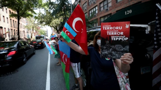 Türk Amerikan toplumu, New York'ta Ermenistan'ı protesto etti