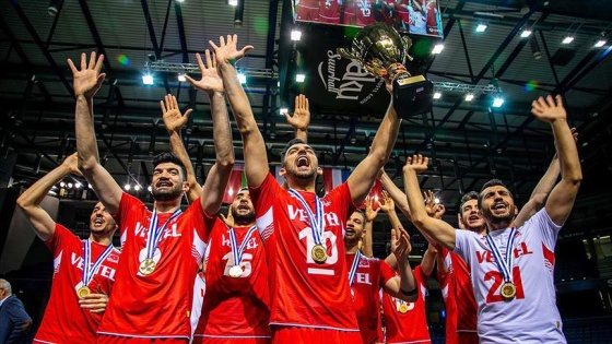 Türk erkek voleybolunun tarihi başarısı