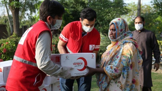 Türk Kızılay 4 bin 500 Pakistanlı aileye gıda yardımında bulunacak