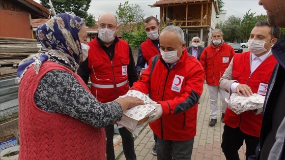 Türk Kızılay Genel Sekreteri Can: Alan el ile veren el arasında Türk Kızılay olarak hep köprü olduk