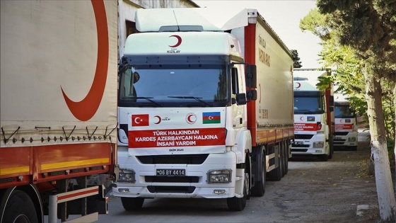 Türk Kızılayın Azerbaycan'a gönderdiği yardım, Bakü'de yetkililere teslim edildi