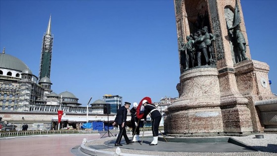 Türk Polis Teşkilatının kuruluşunun 175. yılı törenine 'koronavirüs' düzenlemesi