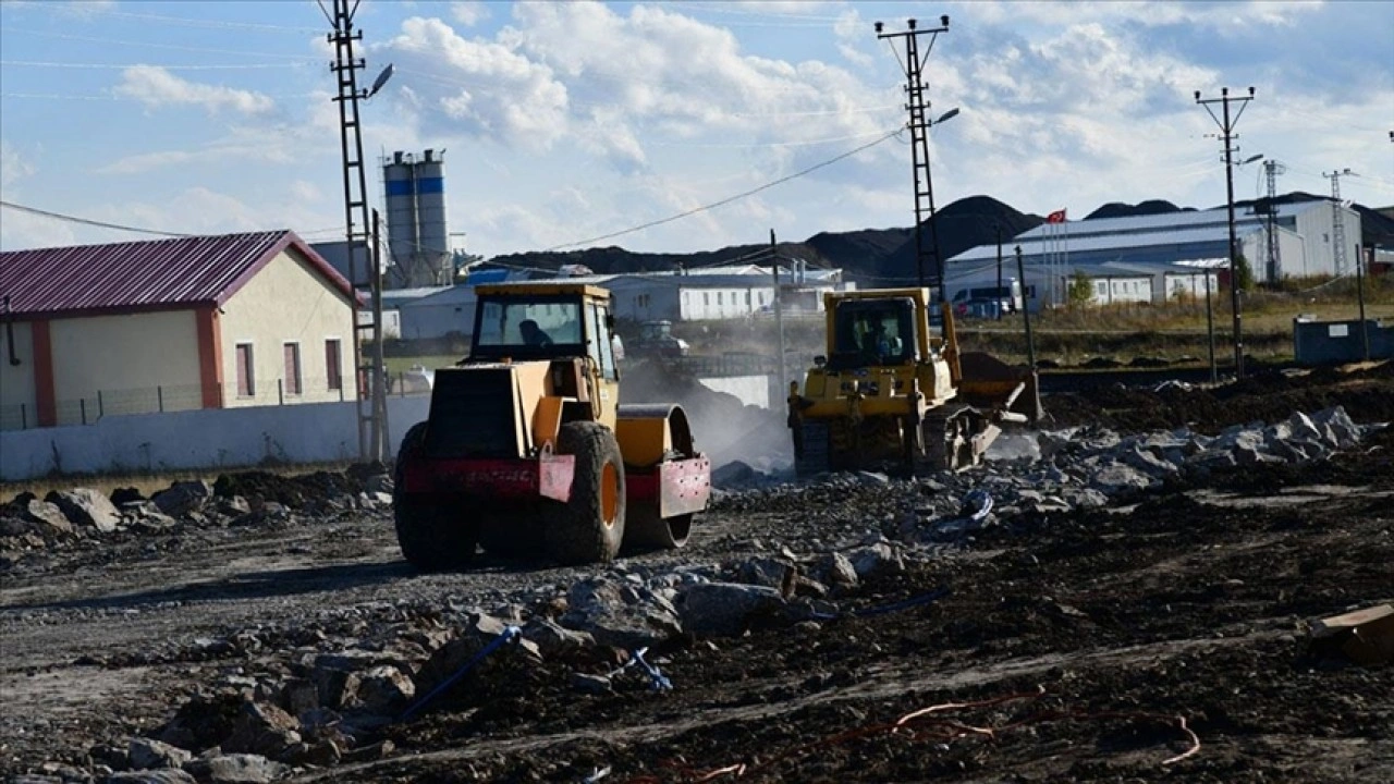 Türkgözü Gümrük Kapısı'nda yapımına başlanan tır parkıyla araç yoğunluğu önlenecek