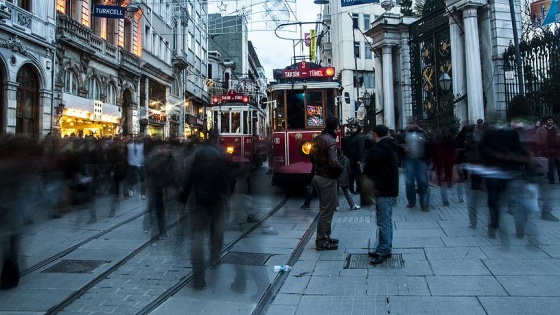 Türkiye'de 143 bin kişiyi 1 milletvekili temsil ediyor