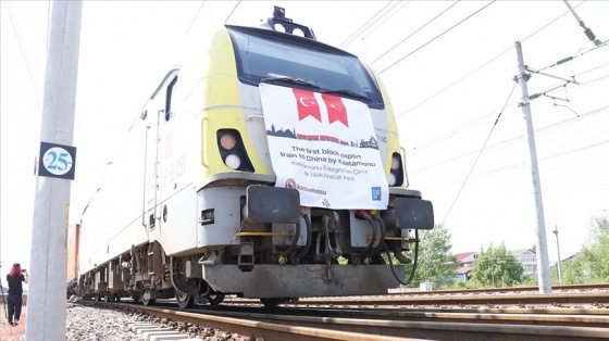 Türkiye'den Çin'e gidecek 6'ncı ve 7'nci ihracat trenleri Kocaeli'den yola çıktı