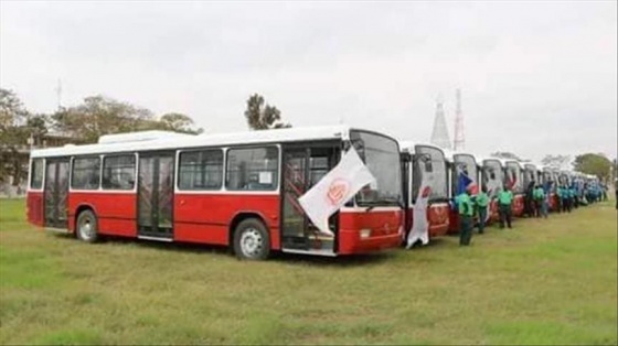 Türkiye'den Gambiya'ya otobüs yardımı