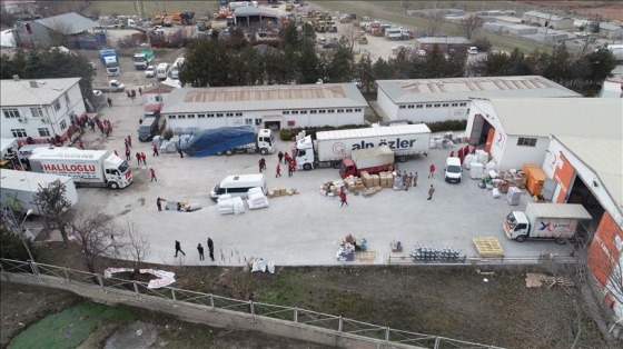 Türkiye Elazığ için tek yürek oldu