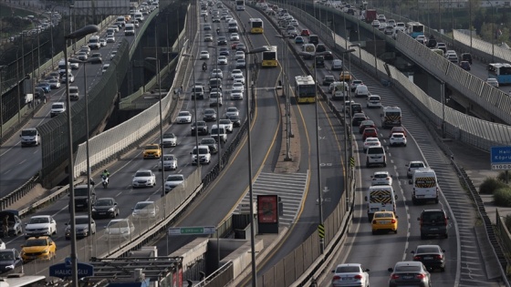 Türkiye genelinde 17 Mayıs Pazartesi sona erecek tam kapanma dönemi başladı