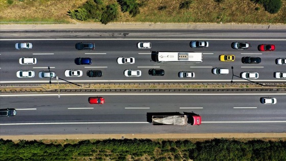 Türkiye'nin bölünmüş yol ağı 27 bin kilometreyi aştı