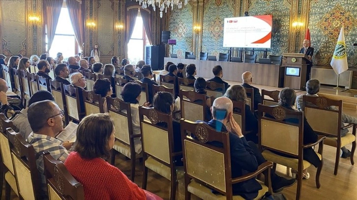 Türkiye-Polonya ilişkilerinin ele alınacağı konferans İstanbul Üniversitesi'nde başladı