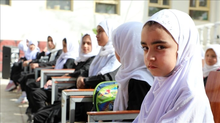 Türkiye'den, Afganistan Geçici Hükümetine 'kız çocuklarının eğitimine izin verin' çağ