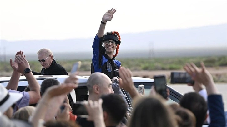 Türkiye'nin ikinci astronotu Atasever, yörünge altı araştırma uçuşunu tamamladı