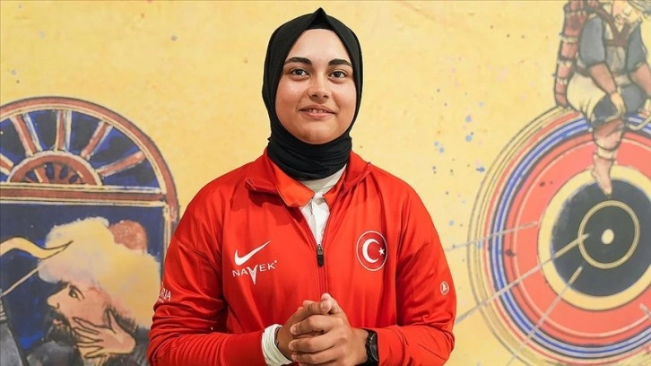 Türkiye’nin Paris 2024’te madalya mücadelesi verecek genç yıldızları: Elif Berra Gökkır