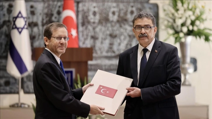 Türkiye’nin Tel Aviv Büyükelçisi Torunlar, İsrail Cumhurbaşkanı Herzog'a güven mektubunu sundu