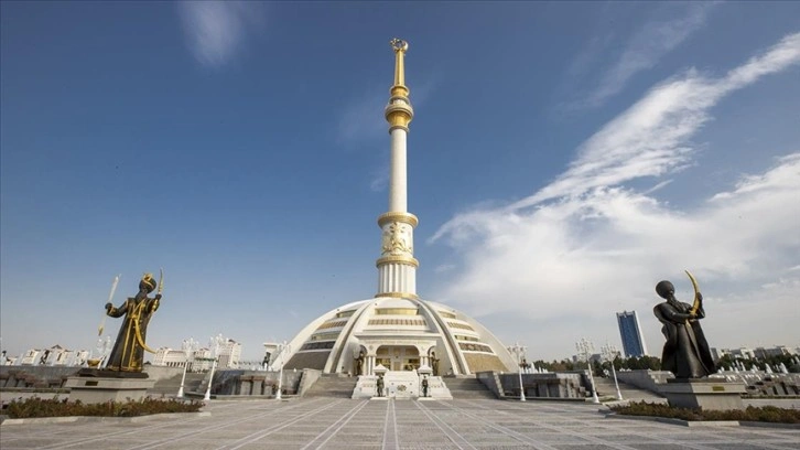 Türkmenistan 12 Mart’ta yeni devlet başkanını seçecek