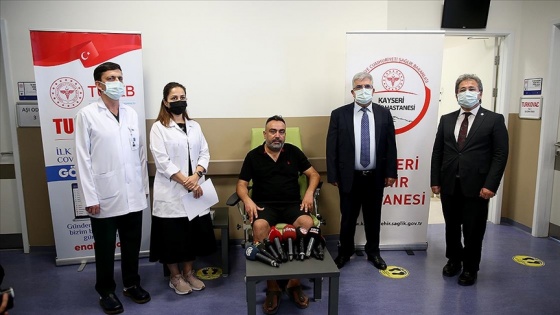 'TURKOVAC' faz 3 çalışması kapsamında Kayseri'de gönüllülere uygulanmaya başlandı